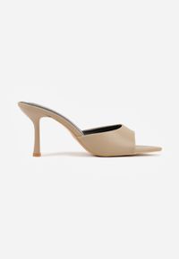 Born2be - Ciemnobeżowe Klapki na Szpilce z Otwartym Noskiem w Szpic Sewnessa. Okazja: na spotkanie biznesowe, do pracy. Nosek buta: otwarty. Kolor: beżowy. Materiał: jeans, koronka. Obcas: na szpilce. Styl: biznesowy, elegancki #2