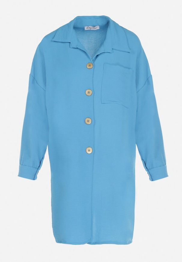 Born2be - Niebieska Długa Koszula z Rozcięciami po Bokach i Naszytą Kieszonką Hypallia. Okazja: na co dzień. Typ kołnierza: kołnierzyk klasyczny. Kolor: niebieski. Długość: długie. Wzór: aplikacja. Materiał: tkanina. Długość rękawa: długi rękaw. Sezon: wiosna, jesień. Styl: casual, elegancki, klasyczny