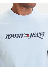 Tommy Jeans T-Shirt DM0DM22548 Błękitny Regular Fit. Kolor: niebieski. Materiał: bawełna #5