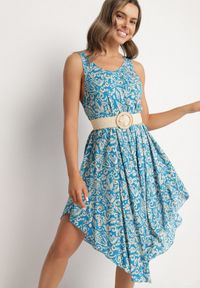 Born2be - Niebieska Asymetryczna Sukienka Bawełniana w Ornamentalny Wzór Natialira. Okazja: na co dzień. Kolor: niebieski. Materiał: bawełna. Typ sukienki: asymetryczne. Styl: elegancki, casual #6