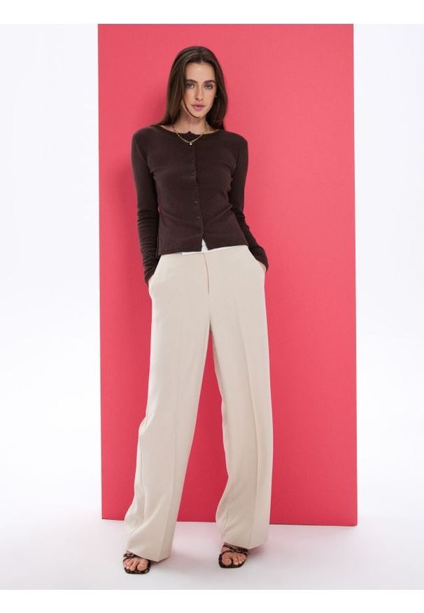 Sinsay - Spodnie palazzo - kremowy. Kolor: kremowy