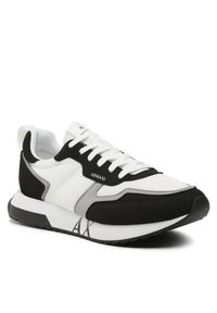 Armani Exchange Sneakersy XUX151 XV609 S526 Czarny. Kolor: czarny. Materiał: materiał