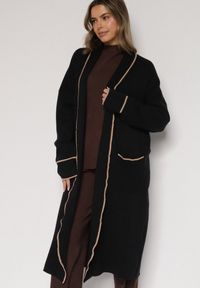 Born2be - Czarny Długi Niezapinany Kardigan Ozdobiony Lamówką Veritusa. Okazja: na co dzień. Kolor: czarny. Materiał: jeans. Długość: długie. Wzór: aplikacja. Styl: klasyczny, casual #4