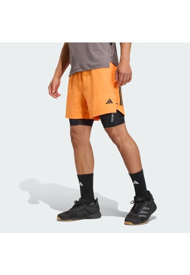 Adidas - adidas Szorty sportowe D4T PrimeLift 3 Stripes KA1197 Pomarańczowy Regular Fit. Kolor: pomarańczowy. Materiał: syntetyk