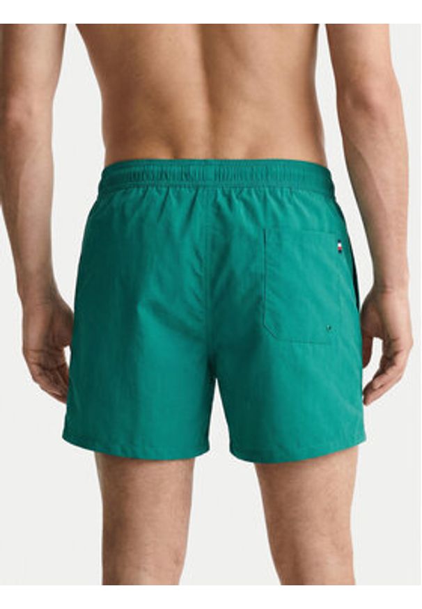 TOMMY HILFIGER - Tommy Hilfiger Szorty kąpielowe UM0UM03477 Zielony Regular Fit. Kolor: zielony. Materiał: syntetyk