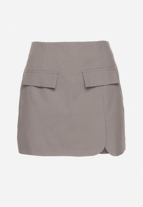 Born2be - Szare Spódnico-Szorty z Wysokim Stanem i Imitacją Kieszeni w Stylu Utility Olirilis. Stan: podwyższony. Kolor: szary