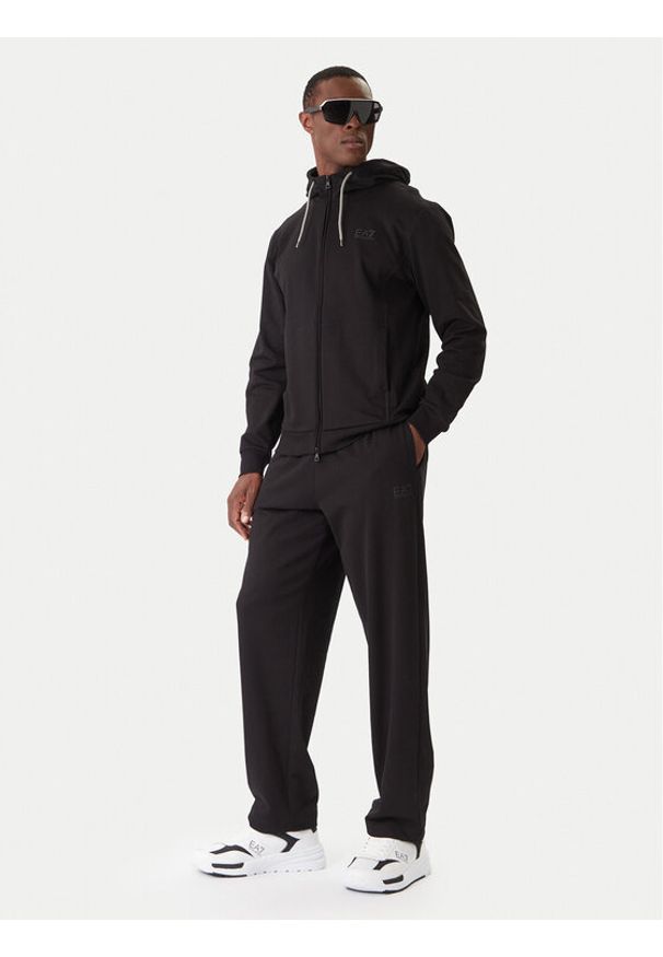EA7 Emporio Armani Dres 7M000236 AF13512 UC001 Czarny Regular Fit. Kolor: czarny. Materiał: bawełna