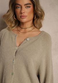 Renee - Beżowy Kardigan z Rękawem 3/4 z Dodatkiem Wełny Iffarisse. Okazja: na co dzień, na spotkanie biznesowe. Kolor: beżowy. Materiał: wełna. Styl: biznesowy, elegancki, casual #4