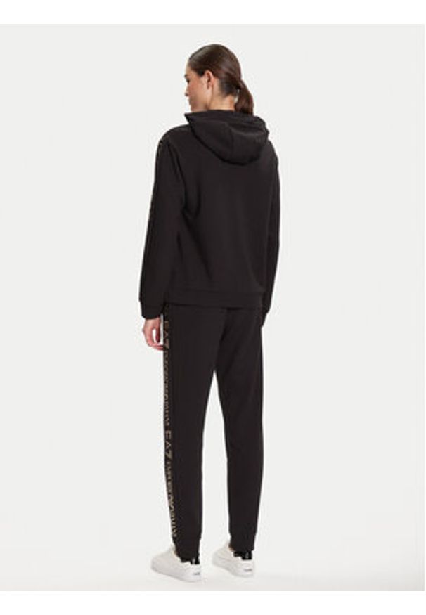 EA7 Emporio Armani Dres 7W000789 AF18880 MC004 Czarny Regular Fit. Kolor: czarny. Materiał: syntetyk