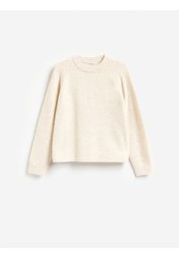Reserved - Sweter z domieszką wełny - beżowy. Kolor: beżowy. Materiał: wełna