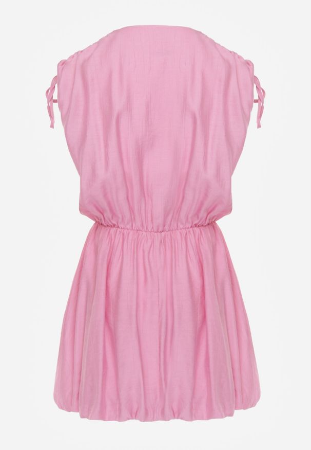 Born2be - Różowa Sukienka Typu Bombka Ozdobiona Wiązaniami przy Ramionach Cassara. Okazja: na co dzień, na spacer. Kolor: różowy. Materiał: mesh. Wzór: aplikacja. Typ sukienki: bombki. Styl: elegancki, casual