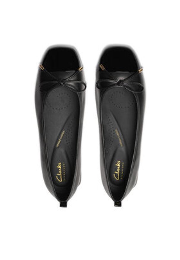 Clarks Baleriny Ubree15 Poppy 26181322 Czarny. Kolor: czarny. Materiał: skóra