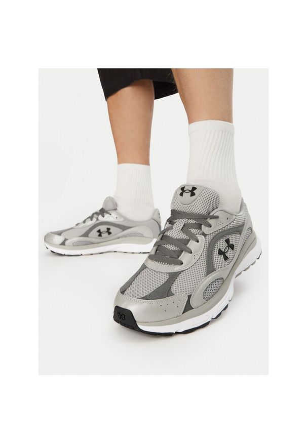Sneakersy Under Armour. Kolor: szary