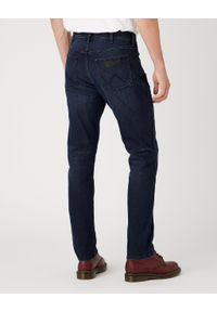 Wrangler - WRANGLER LARSTON MĘSKIE SPODNIE JEANSOWE DUSKY NIGHT W18SMI299 #5