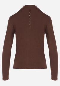 Born2be - Brązowa Bawełniana Bluzka Ozdobiona Guzikami Tusreena. Okazja: na co dzień. Kolor: brązowy. Materiał: bawełna. Wzór: aplikacja. Styl: klasyczny, casual, elegancki #6