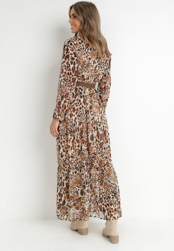 Born2be - Brązowo-Beżowa Sukienka Z Paskiem Phaenala. Kolor: brązowy. Materiał: zamsz. Wzór: nadruk, motyw zwierzęcy. Styl: klasyczny. Długość: maxi
