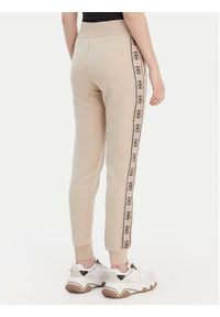 Guess Spodnie dresowe V2YB15 KB3P2 Beżowy Regular Fit. Kolor: beżowy. Materiał: bawełna #4