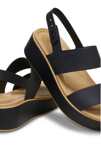 Crocs Sandały Brooklyn Matte Wrap Low Wedge 211802 Czarny. Kolor: czarny #4