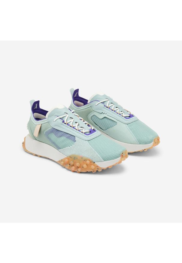Buty sportowe unisex Decathlon WLKR 76 x Tetsunori. Kolor: beżowy, zielony, niebieski, wielokolorowy. Materiał: kauczuk, materiał. Szerokość cholewki: normalna. Wzór: geometria