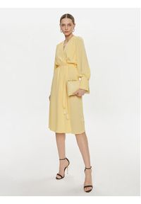 Rinascimento Sukienka koktajlowa CFC0117654003 Żółty Regular Fit. Kolor: żółty. Materiał: syntetyk. Styl: wizytowy #3