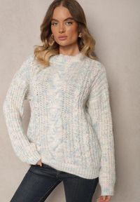 Renee - Jasnobeżowy Sweter z Wełną Ozdobiony Tłoczeniem Ecrisevia. Okazja: na co dzień. Kolor: beżowy. Materiał: wełna. Wzór: aplikacja. Styl: casual, elegancki