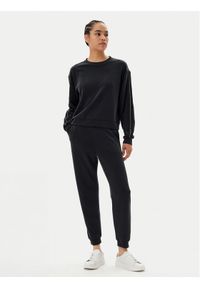 EA7 Emporio Armani Dres 7W000121 AF12643 UC001 Czarny Regular Fit. Kolor: czarny. Materiał: syntetyk #1