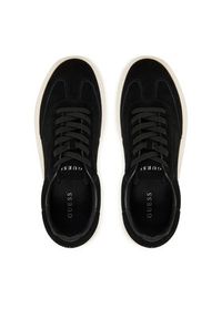Guess Sneakersy FMFPLA SUE12 Czarny. Kolor: czarny. Materiał: zamsz, skóra