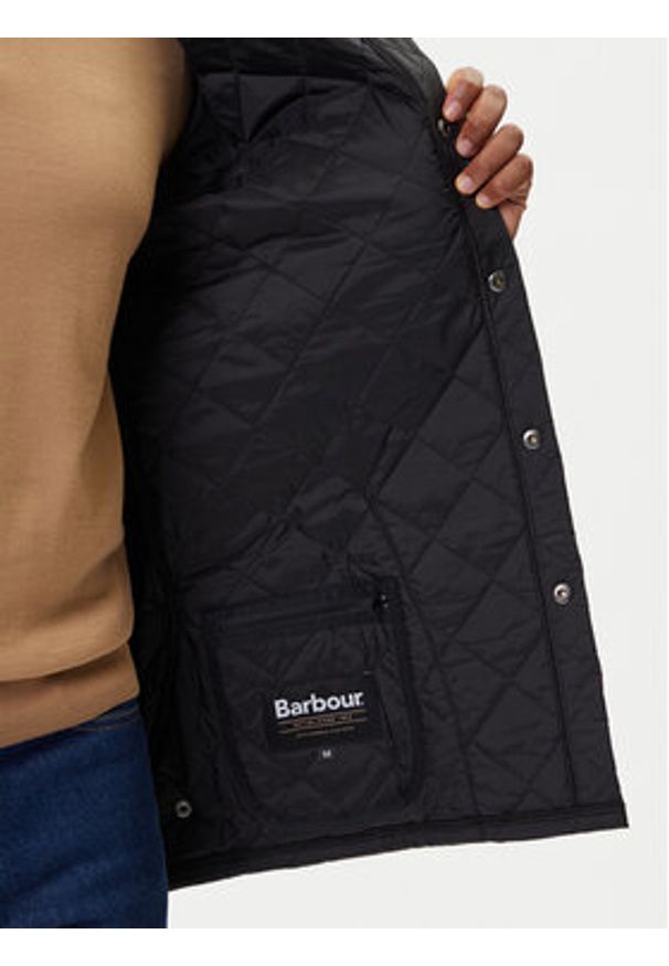 Barbour Kurtka przejściowa MQU0001BK91 Czarny Regular Fit. Kolor: czarny. Materiał: syntetyk