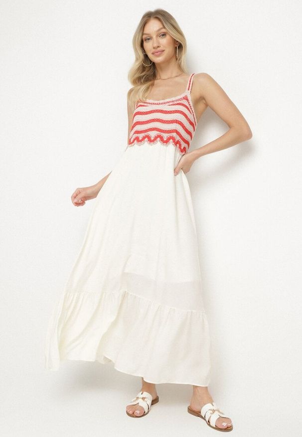 Born2be - Beżowa Sukienka Rozkloszowana na Ramiączkach z Wiskozy Ozdobiona Haftami Efradea. Okazja: na co dzień. Kolor: beżowy. Materiał: wiskoza. Długość rękawa: na ramiączkach. Wzór: haft, aplikacja. Styl: casual, klasyczny