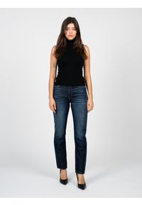 Guess Jeansy "Slim" | W2RA46 D3ZTF | Kobieta | Niebieski. Okazja: na co dzień. Kolor: niebieski. Styl: klasyczny, casual, elegancki