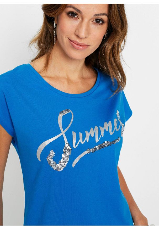 bonprix - Shirt z cekinami. Kolor: niebieski. Wzór: napisy