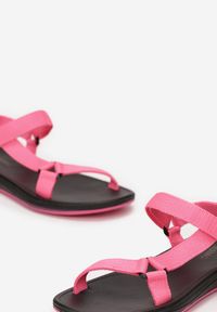 Born2be - Różowe Sandały Phaedrastis. Okazja: na plażę. Nosek buta: otwarty. Zapięcie: rzepy. Kolor: różowy. Styl: elegancki, sportowy #3