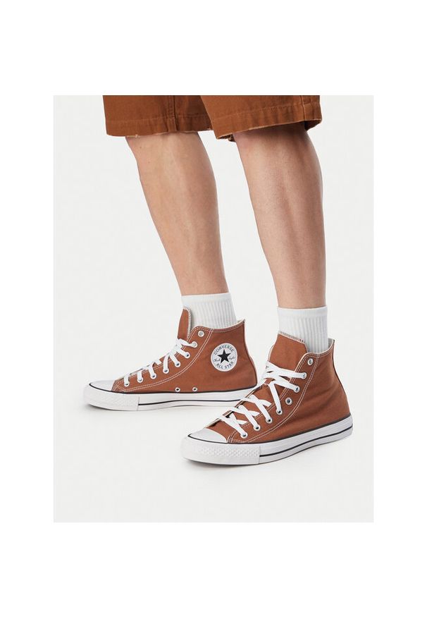 Trampki Converse. Kolor: brązowy