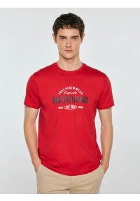 Big-Star - Koszulka męska z kontrastowym nadrukiem czerwona Sers 603. Okazja: na co dzień. Kolor: czerwony. Materiał: dzianina. Wzór: nadruk. Styl: casual, klasyczny #1