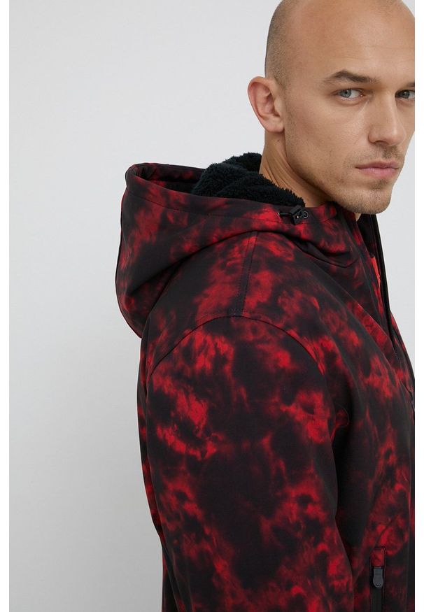 DKNY - Dkny kurtka męska kolor czerwony zimowa. Kolor: czerwony. Materiał: materiał. Sezon: zima