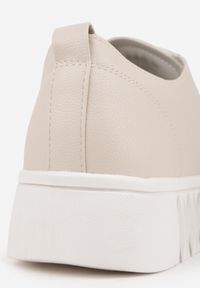 Renee - Beżowe Płaskie Sneakersy Vices ze Sznurowaniem Lorori. Okazja: na co dzień. Zapięcie: sznurówki. Kolor: beżowy. Materiał: jeans. Sezon: wiosna, lato #2