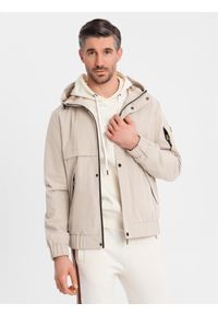 Ombre Clothing - Funkcjonalna męska kurtka przejściowa z kapturem – beżowa V3 - Rozmiar: M. Okazja: na co dzień. Typ kołnierza: kaptur. Kolor: beżowy. Materiał: tkanina, poliester, materiał. Wzór: gładki. Styl: casual