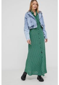 Answear Lab kurtka jeansowa damska przejściowa oversize. Kolor: niebieski. Materiał: jeans. Styl: wakacyjny #5
