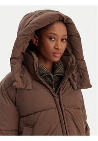 only - ONLY Kurtka zimowa Cornelia 15366705 Brązowy Regular Fit. Kolor: brązowy. Materiał: syntetyk. Sezon: zima #5