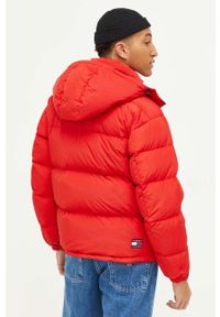 Tommy Jeans kurtka puchowa męska kolor czerwony zimowa. Kolor: czerwony. Materiał: puch. Sezon: zima #6