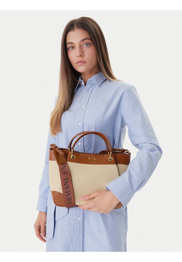 Armani Exchange Torebka XW000393 AF22518 M6261 Beżowy. Kolor: beżowy