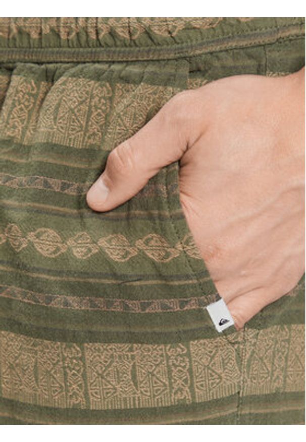 Quiksilver Szorty sportowe Taxeryd EQYWS03769 Zielony Regular Fit. Kolor: zielony. Materiał: bawełna. Styl: sportowy