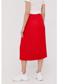 Nissa spódnica kolor czerwony mini rozkloszowana. Kolor: czerwony. Materiał: tkanina. Wzór: gładki