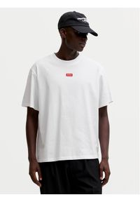 Jack & Jones T-Shirt Club Badge 12295036 Biały Regular Fit. Kolor: biały. Materiał: bawełna #1