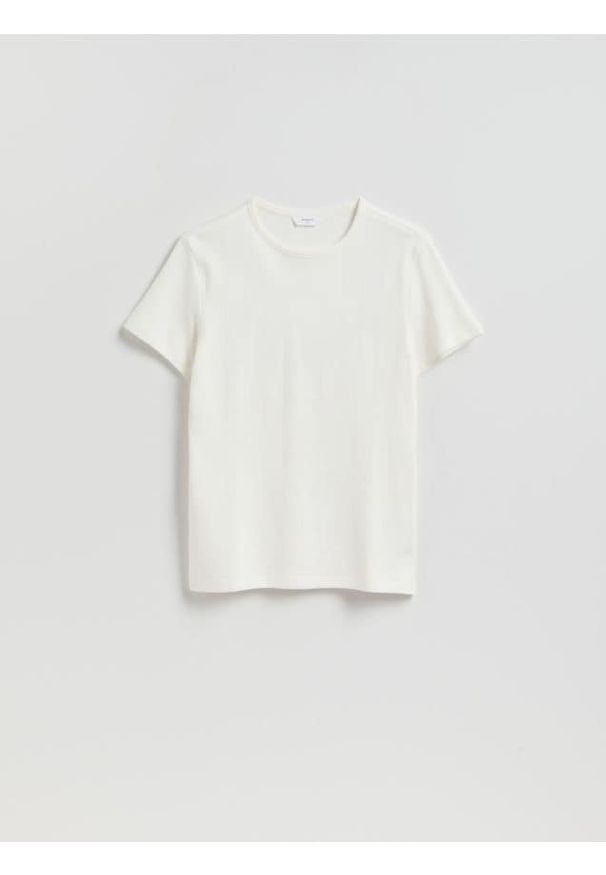 Reserved - T-shirt slim fit - złamana biel. Materiał: dzianina, bawełna