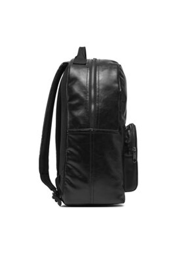 Calvin Klein Jeans Plecak Tumbled Zip Top Backpack43 Pu K50K512989 Czarny. Kolor: czarny. Materiał: skóra