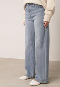 Born2be - Niebieskie Szerokie Jeansy z Bawełną z Wysokim Stanem Ninuin. Stan: podwyższony. Kolor: niebieski. Wzór: koronka. Styl: elegancki, klasyczny #2