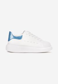 Born2be - Biało-Niebieskie Sneakersy Sondos. Nosek buta: okrągły. Kolor: biały. Materiał: skóra ekologiczna. Szerokość cholewki: normalna. Obcas: na platformie #3
