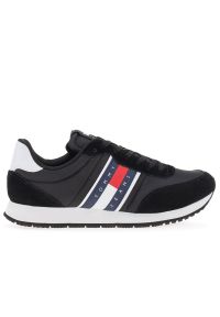 Buty Tommy Jeans TJM Runner Casual EM0EM01351-BDS - czarne. Okazja: na co dzień. Zapięcie: sznurówki. Kolor: czarny. Materiał: zamsz, materiał, skóra, syntetyk. Szerokość cholewki: normalna. Wzór: aplikacja