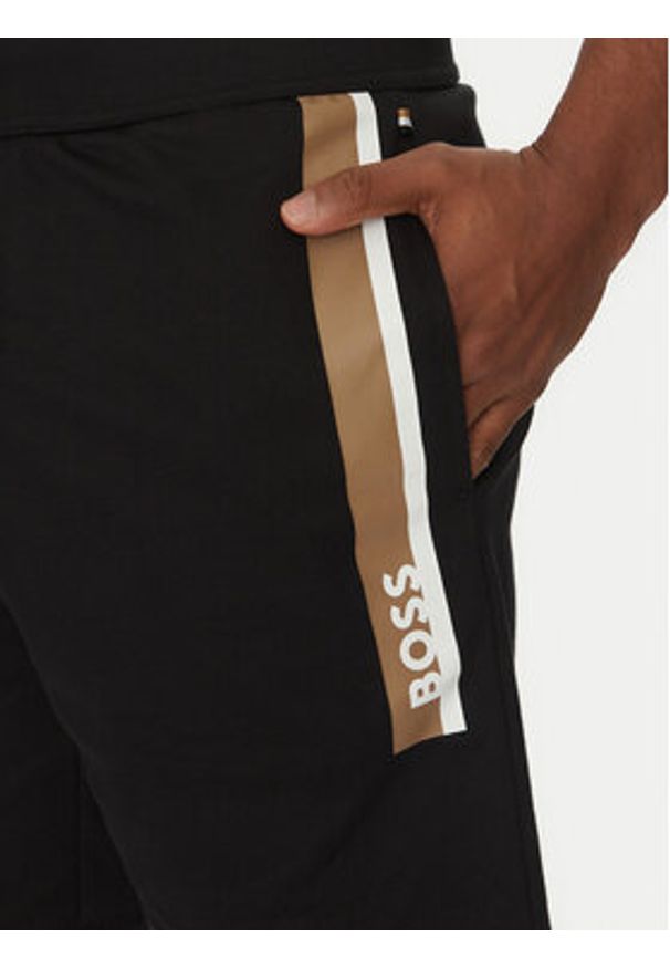 BOSS Szorty sportowe Authentic 50540630 Czarny Regular Fit. Kolor: czarny. Materiał: bawełna. Styl: sportowy